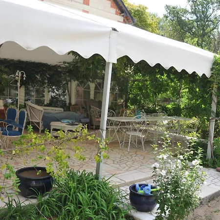 La Terrasse Facon Giverny - 2 Personnes - * Brain-sur-Allonnes